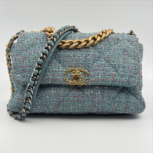 Pre-Owned Blue Tweed '19' Crossbody Single Flap Bag