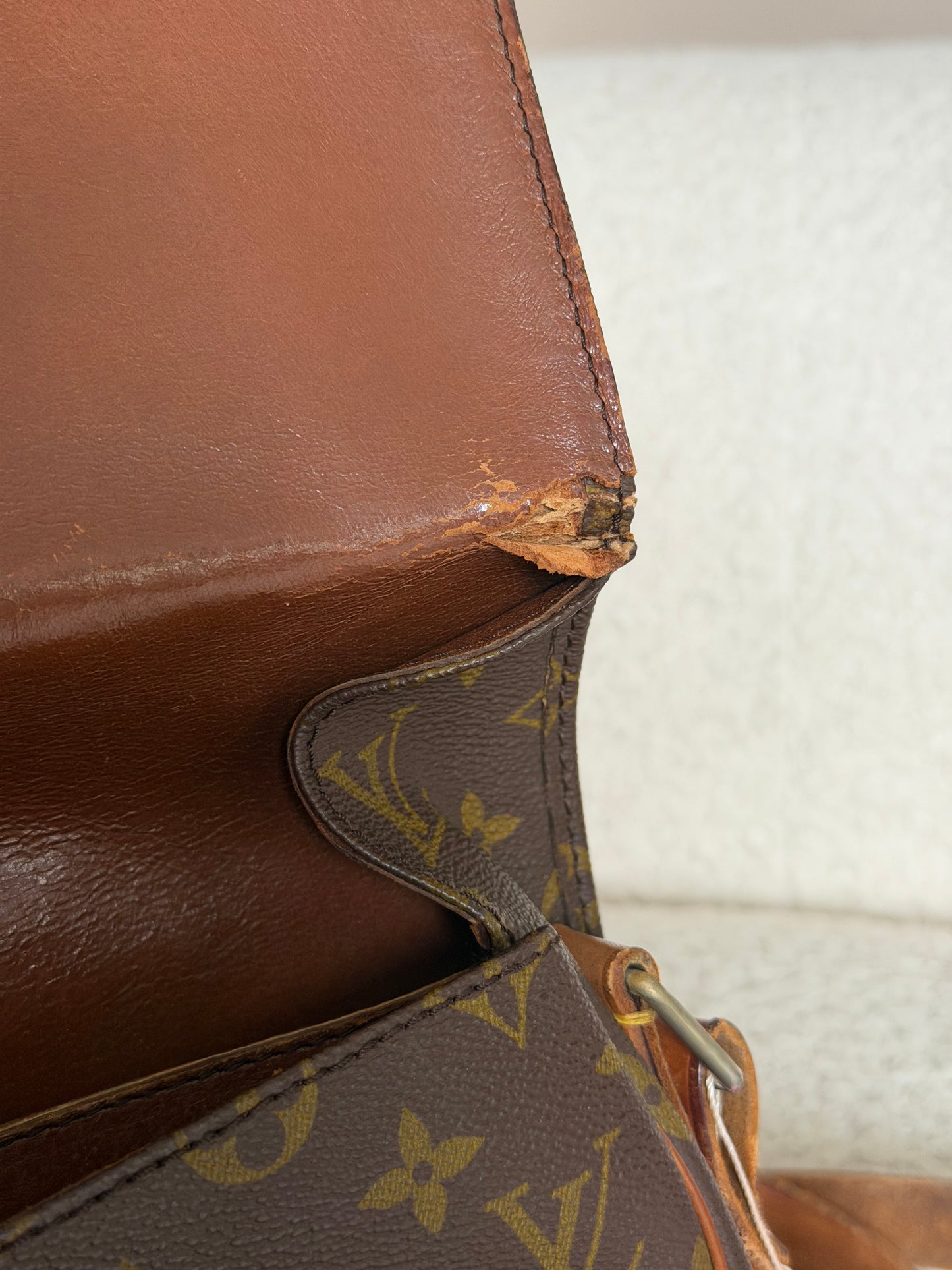 Pre-Owned LV Monogram Canvas Cartouchiere MM