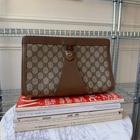 Pre-Owned GG Supreme Coated Canvas Clutch Bag