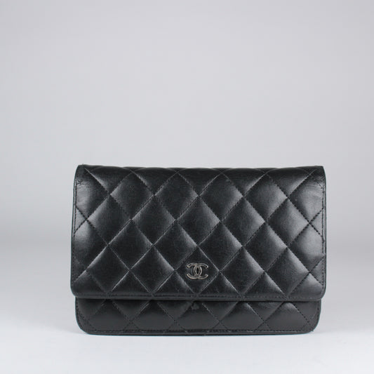 Wallet on Chain - Black Lambskin