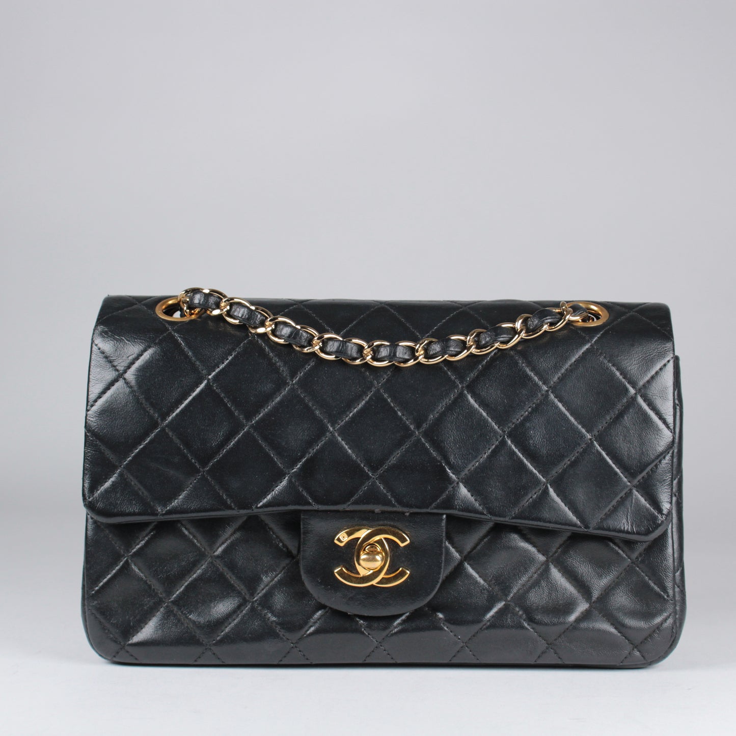 Classic Small - Black Lambskin
