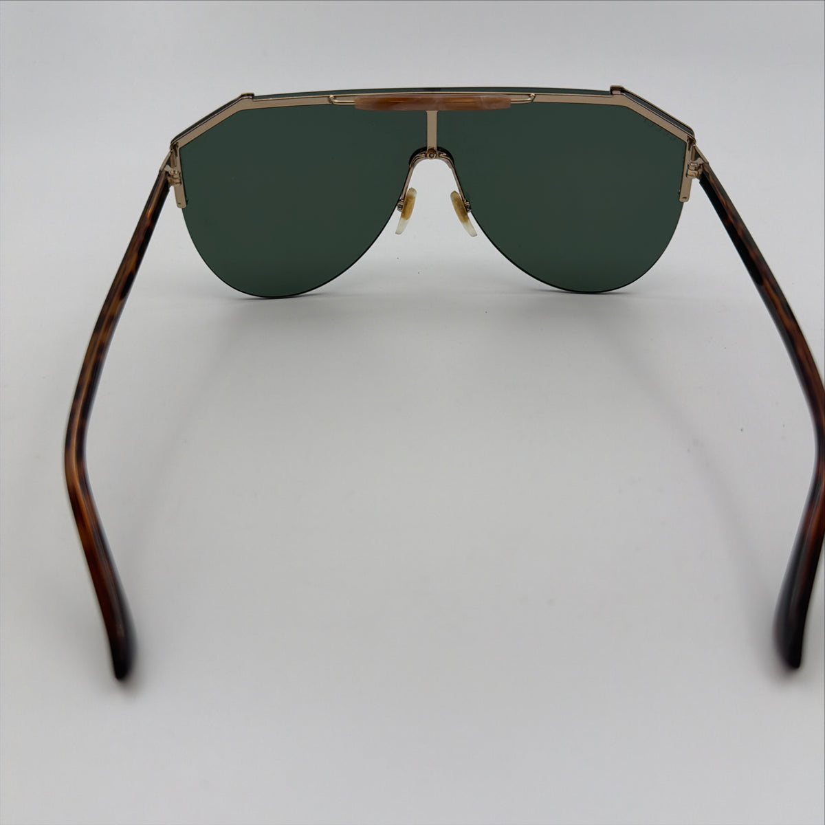 Pre-Owned Tortoise Shell Sunglasses