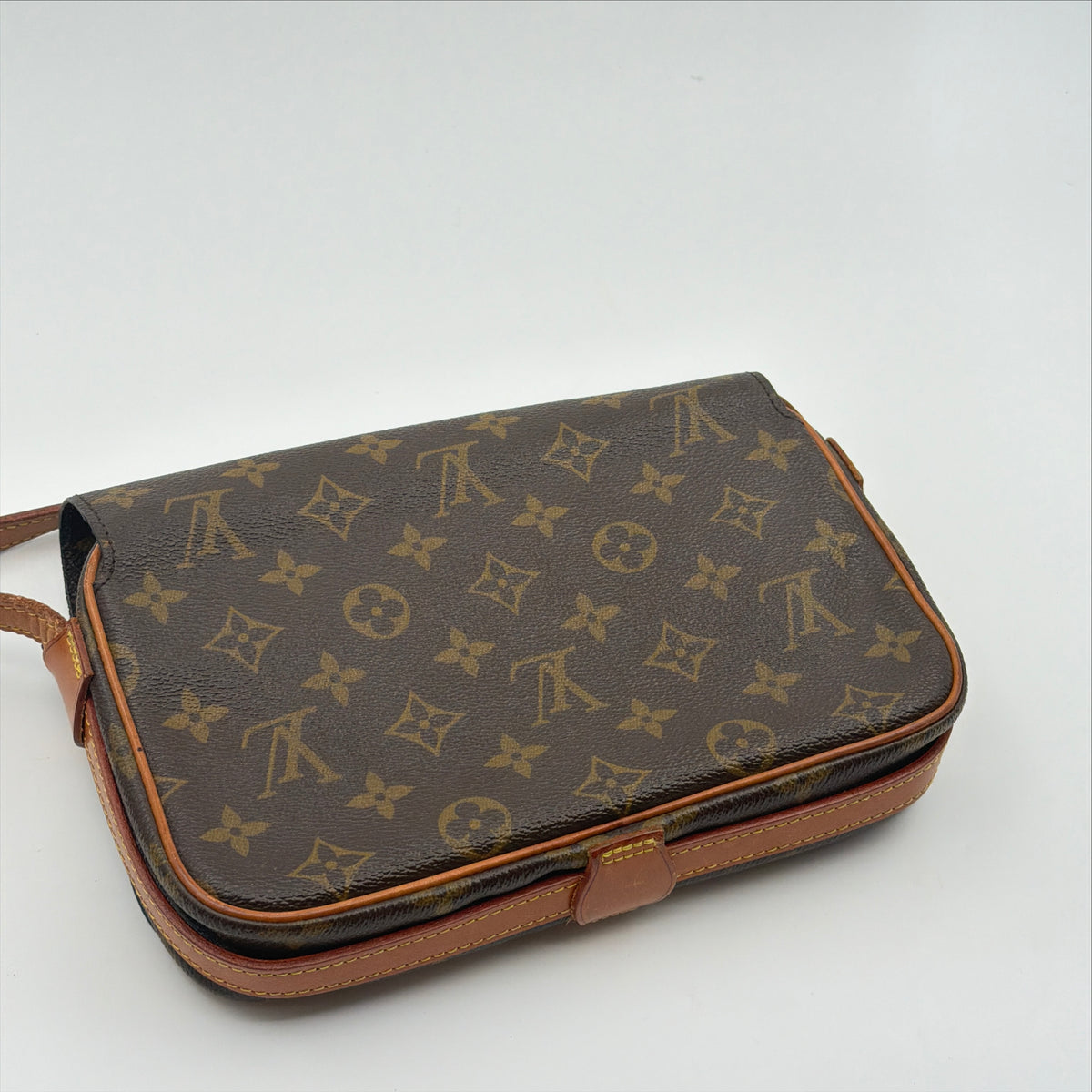 Pre-Owned LV Monogram Canvas Saint Germain 23 Crossbody Bag