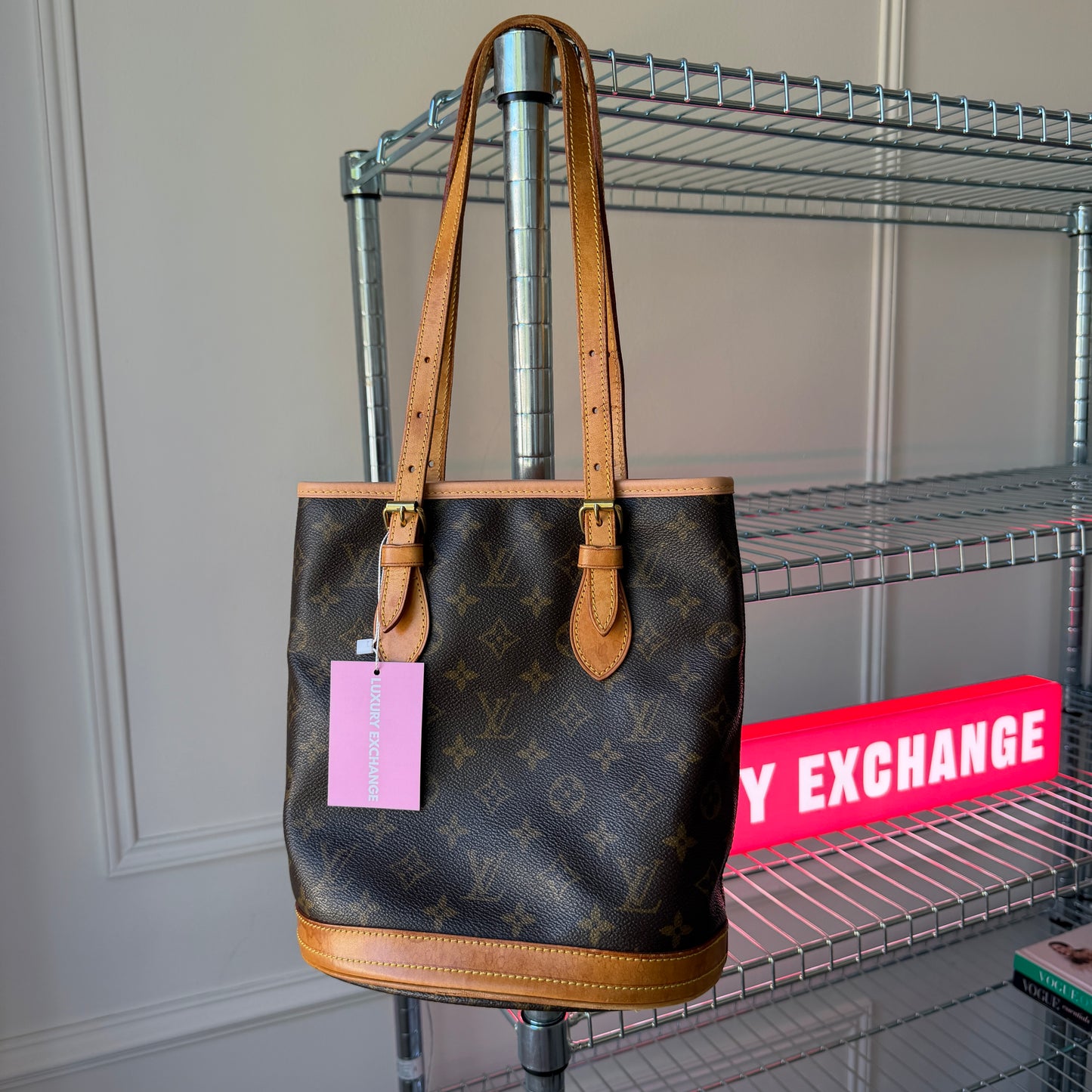 Pre-Owned LV Monogram Canvas Bucket Bag PM