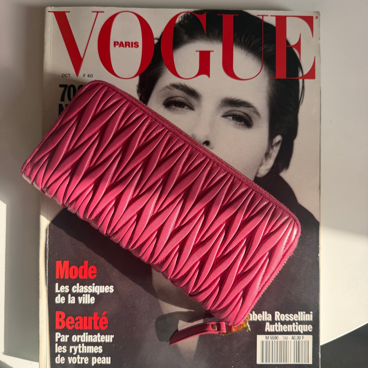 Pre-Owned Pink Ruffled Leather Zip Wallet