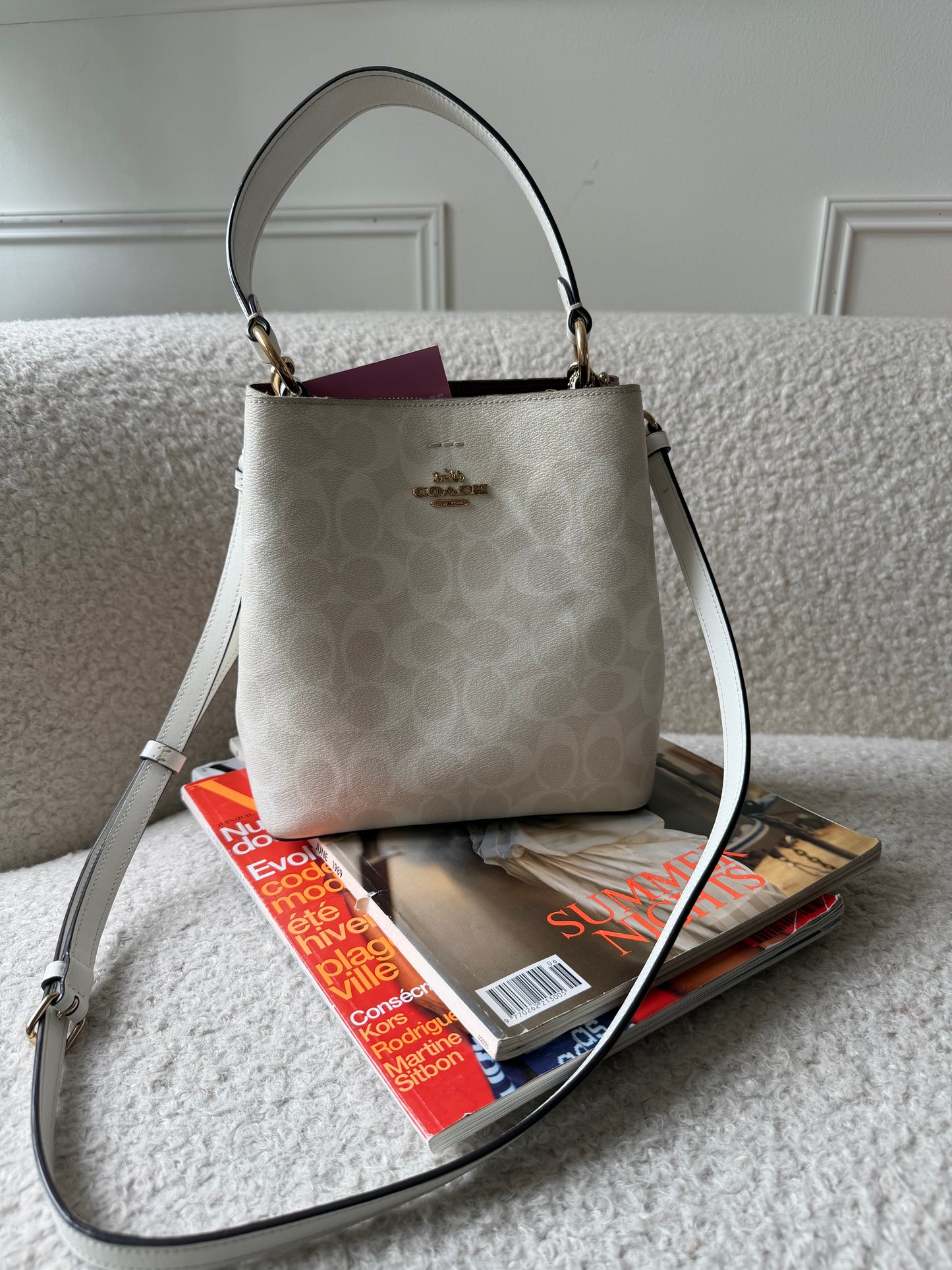 Pre-Owned White Monogram Coated Canvas Bucket Bag