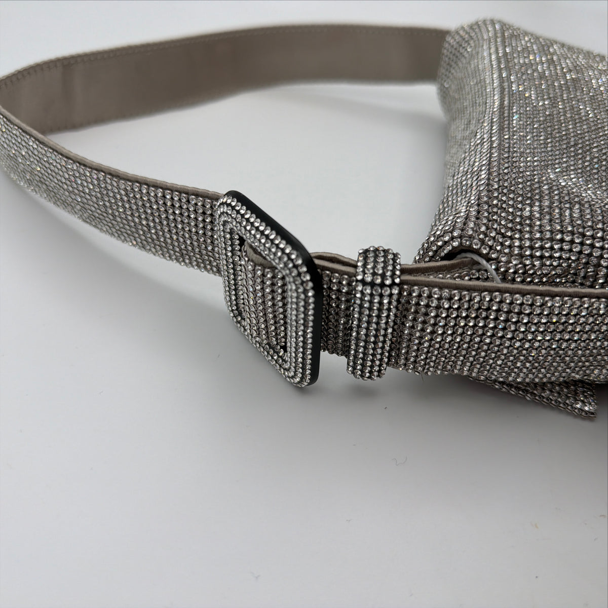 Pre-Owned Jewelled Fabric Handbag