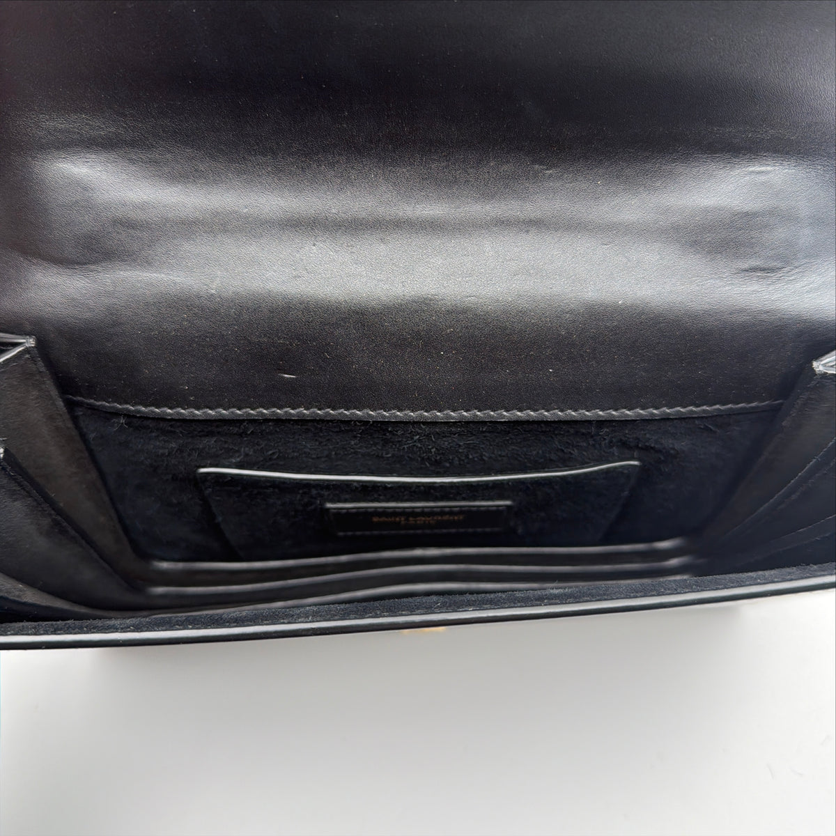 Pre-Owned Black Box Leather Crossbody Bag