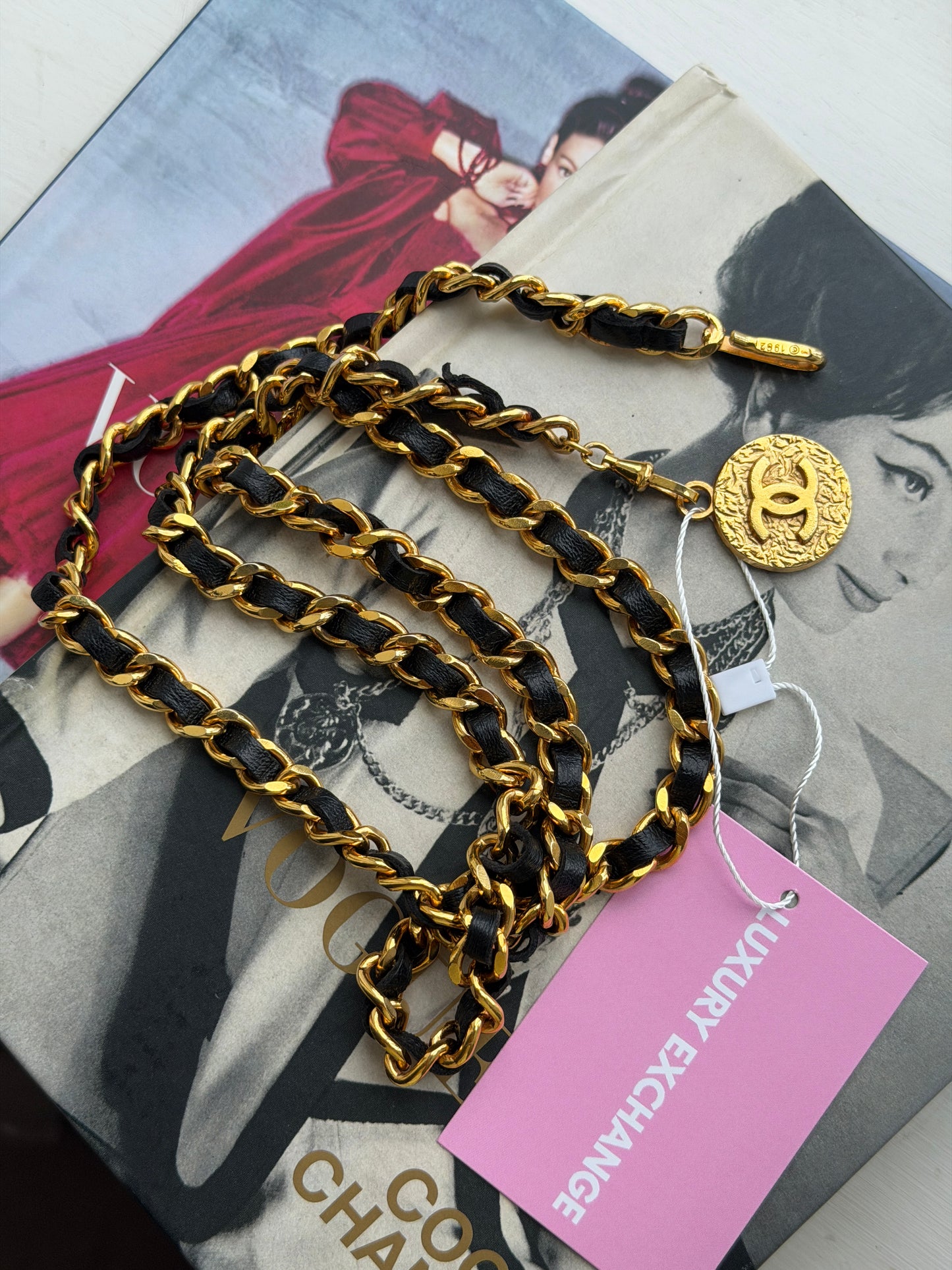 Pre-Owned Black Chain/Leather Gold-Plated Belt