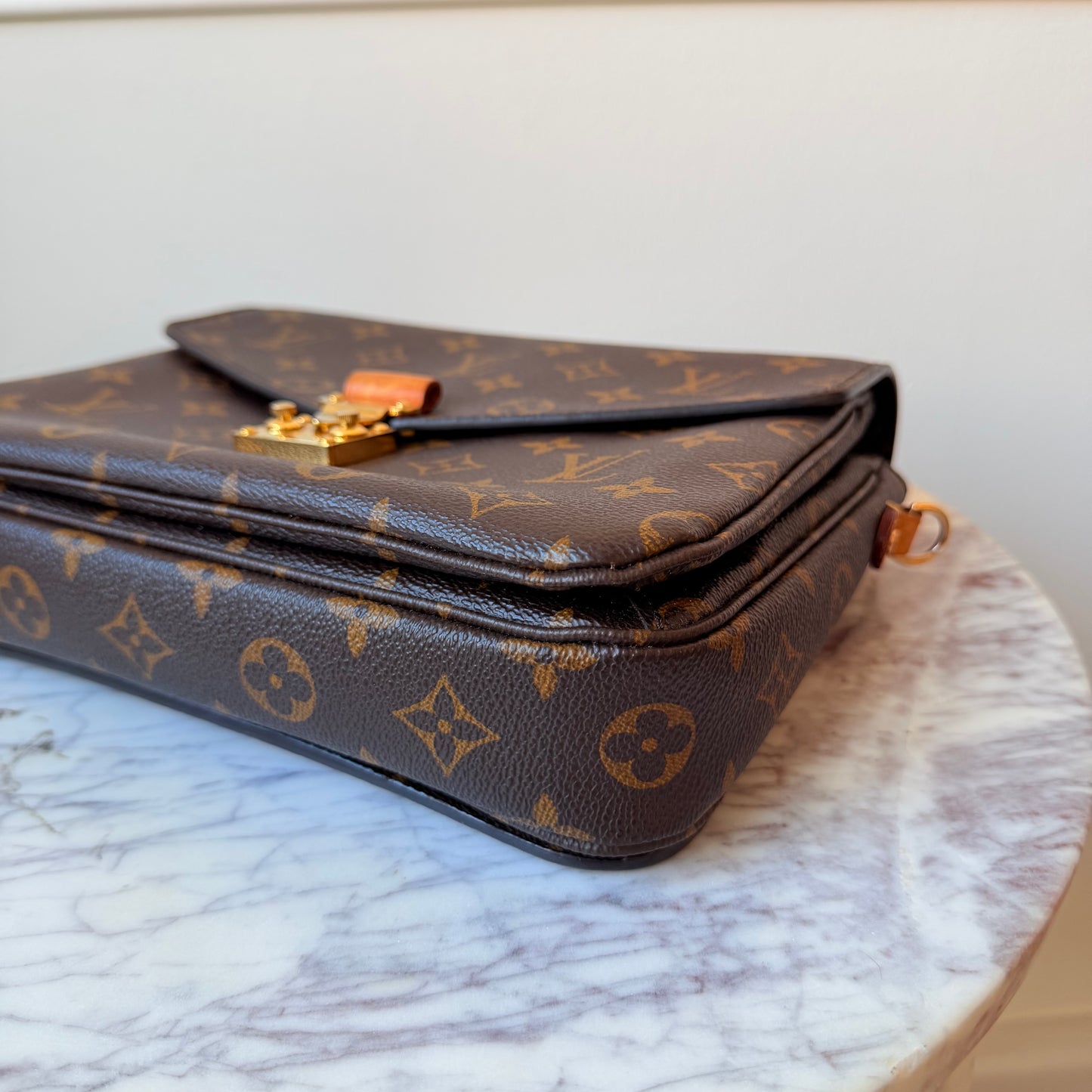 2017 Monogram Canvas Pochette Metis