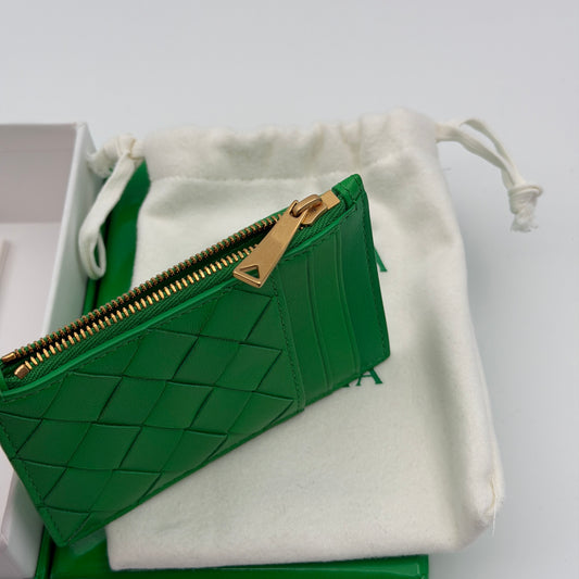 Pre-Owned Green Intrecciato Leather Cardholder