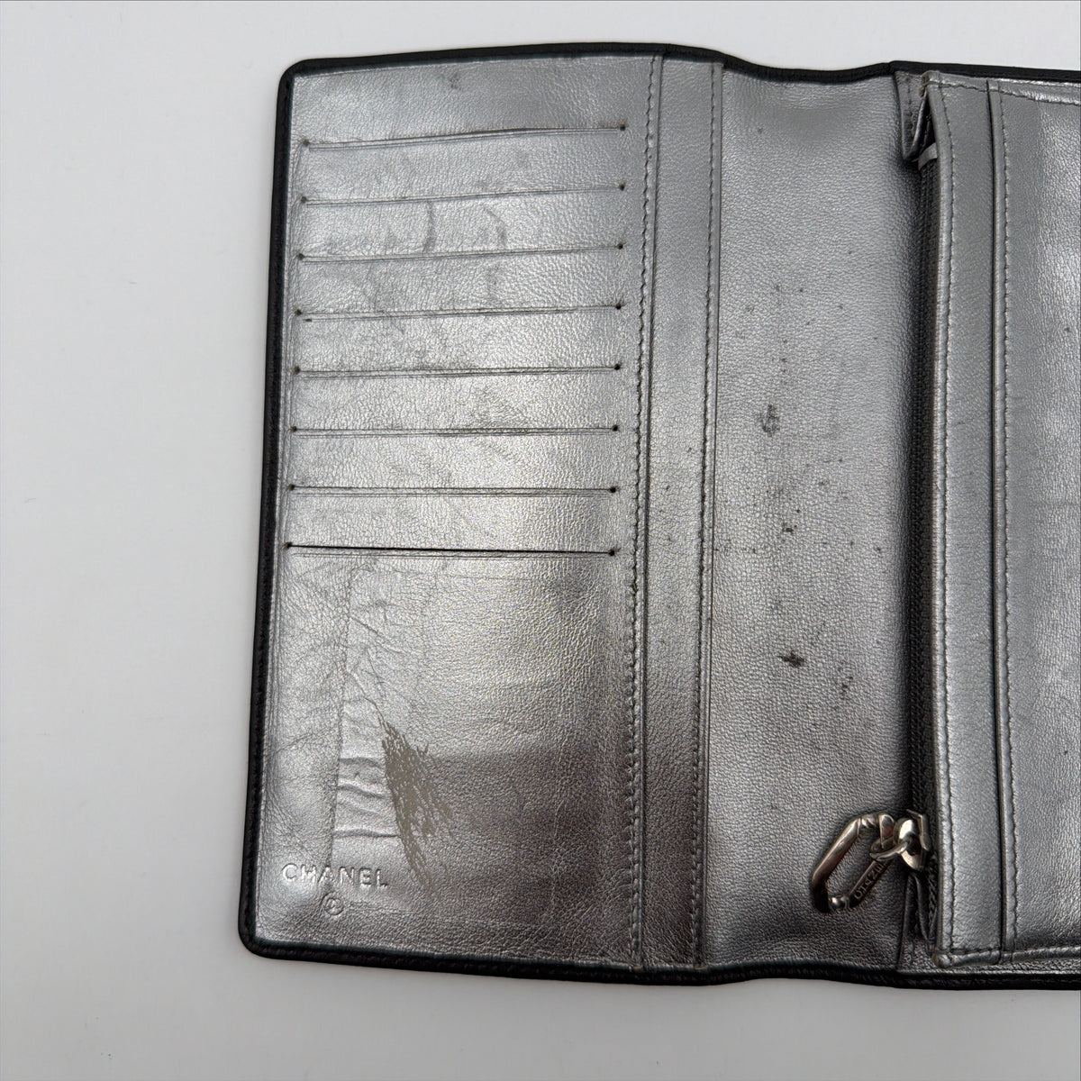 Pre-Owned Black Piano-Quilted Lambskin Organiser Wallet