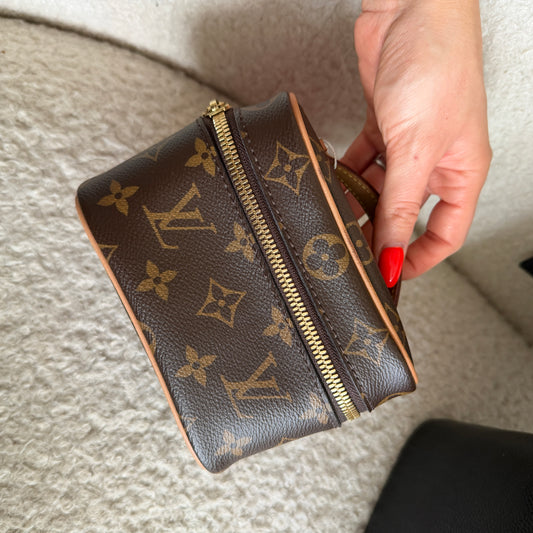 Pre-Owned LV Monogram Canvas Nice Mini Vanity Bag