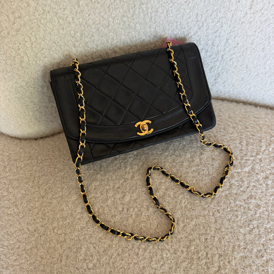 1989-91 Black Lambskin Diana Crossbody Single Flap