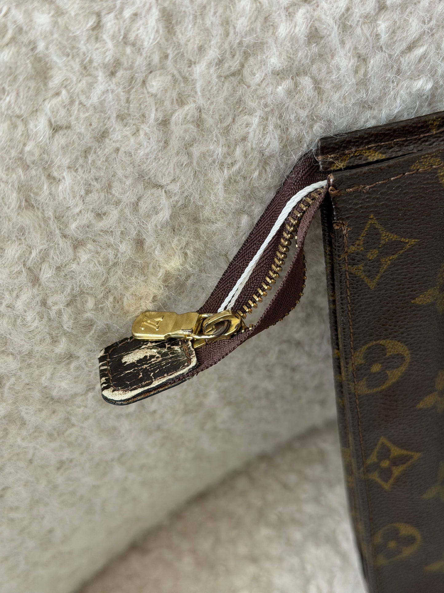 Monogram Canvas Pochette Toilette