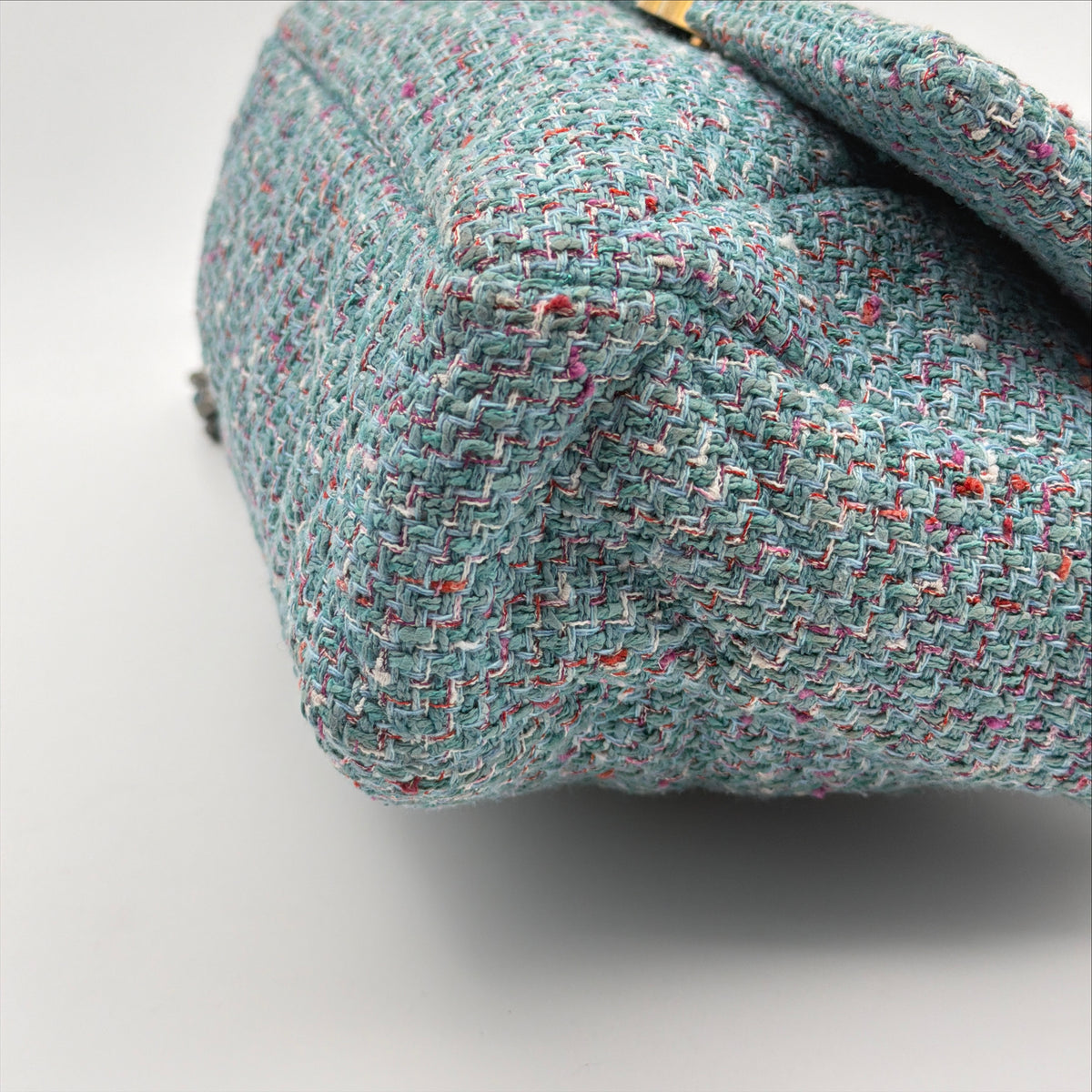 Pre-Owned Blue Tweed '19' Crossbody Single Flap Bag