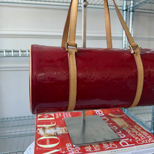 Pre-Owned Red Monogram Vernis Leather Papillon 30