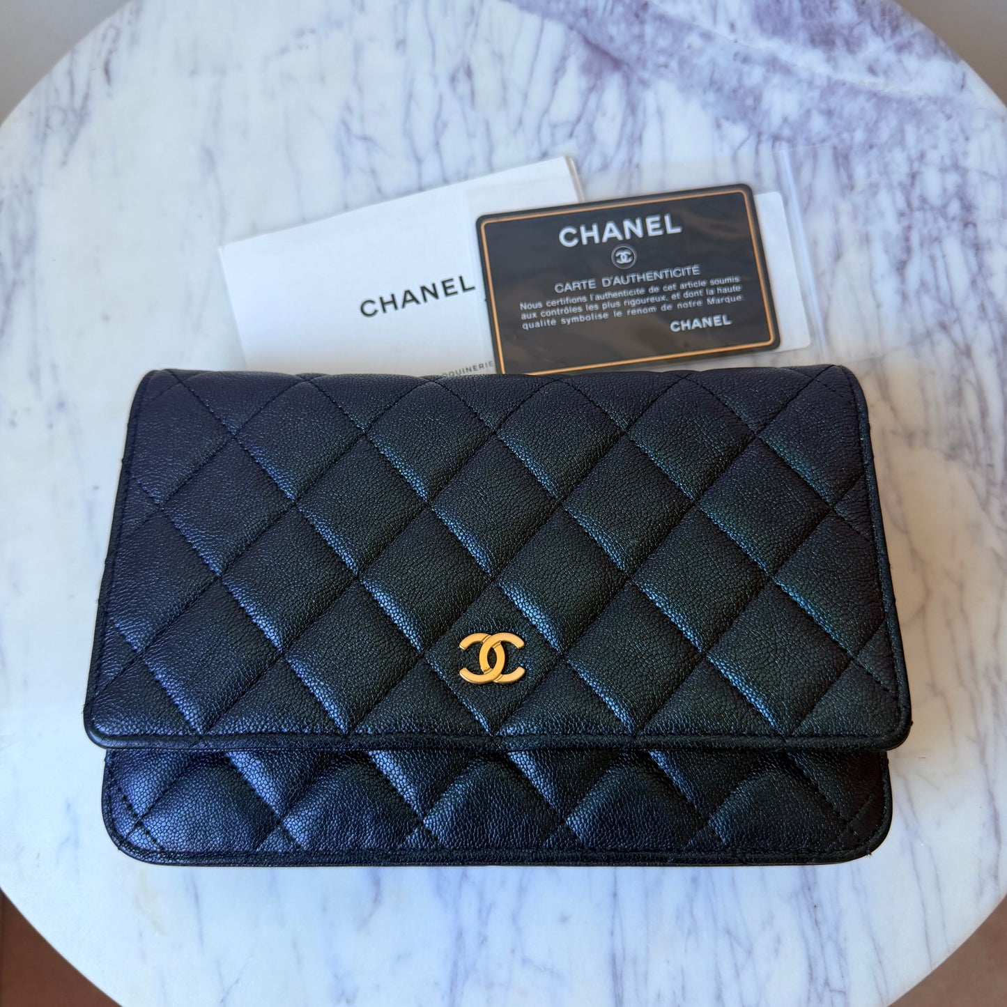 2019 Iridescent Shiny Caviar Leather Wallet on Chain Handbag