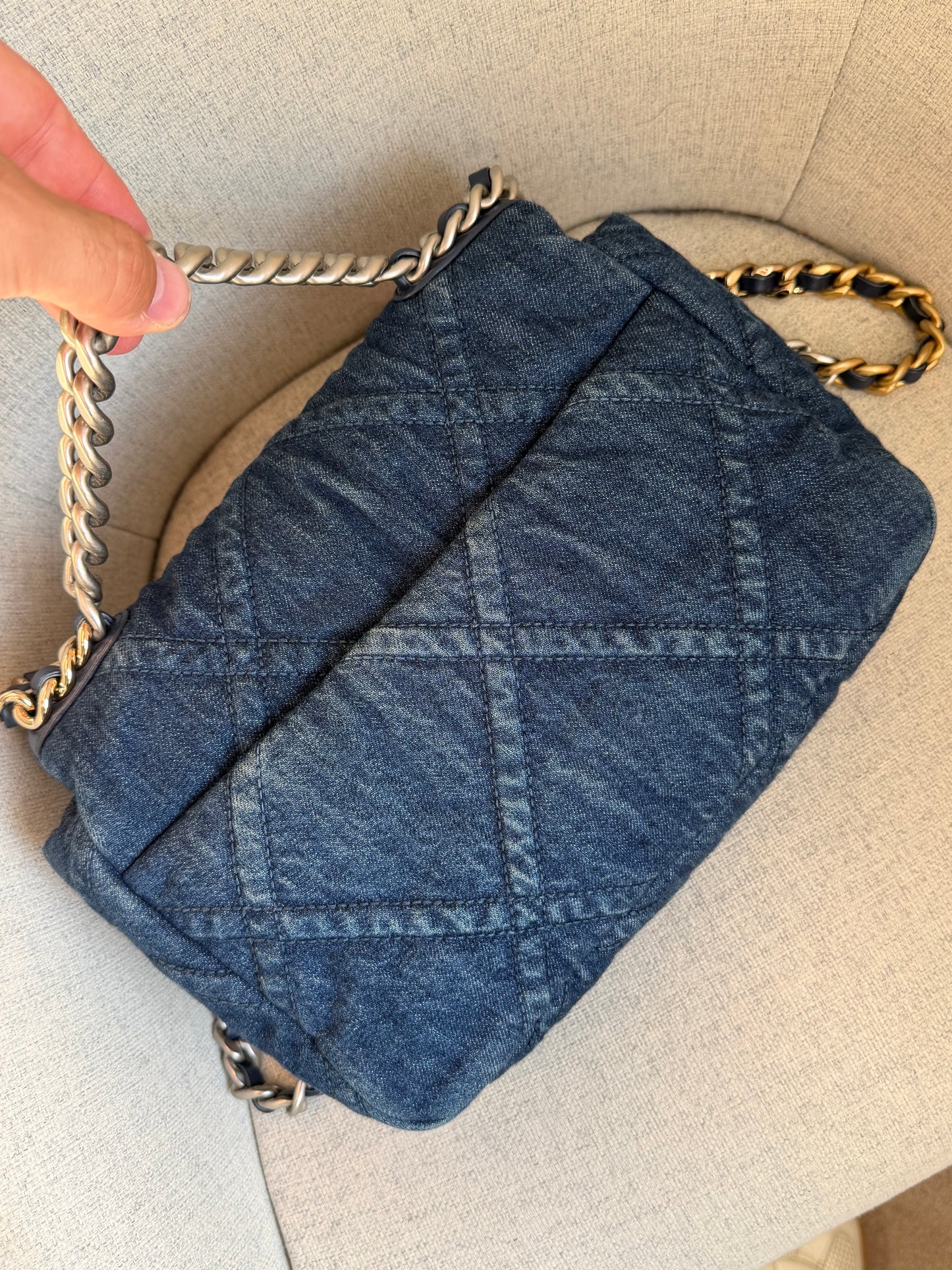 Pre-Owned Blue Denim 19 Crossbody Bag