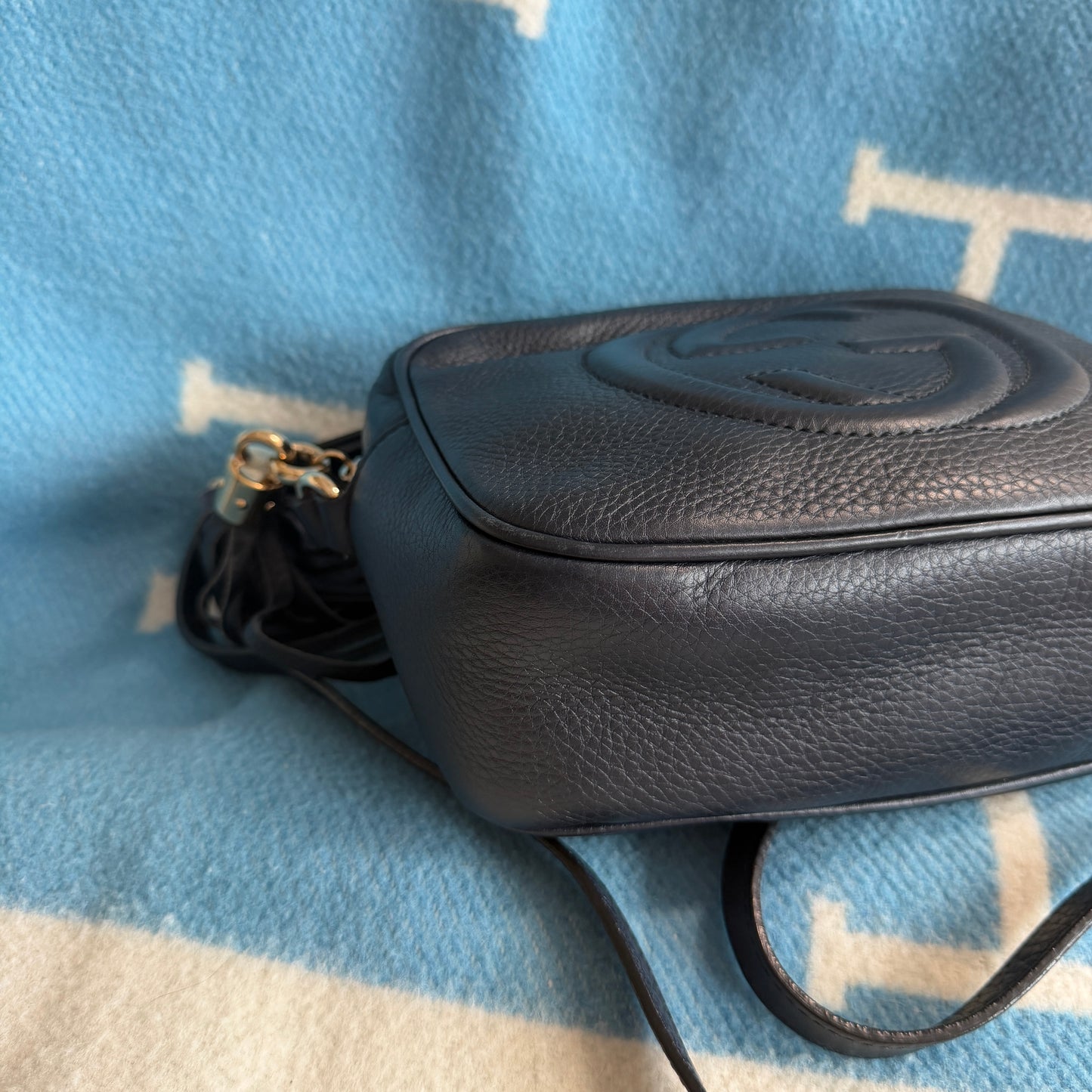 Pre-Owned Navy 'Soho' Grained Leather Crossbody Bag