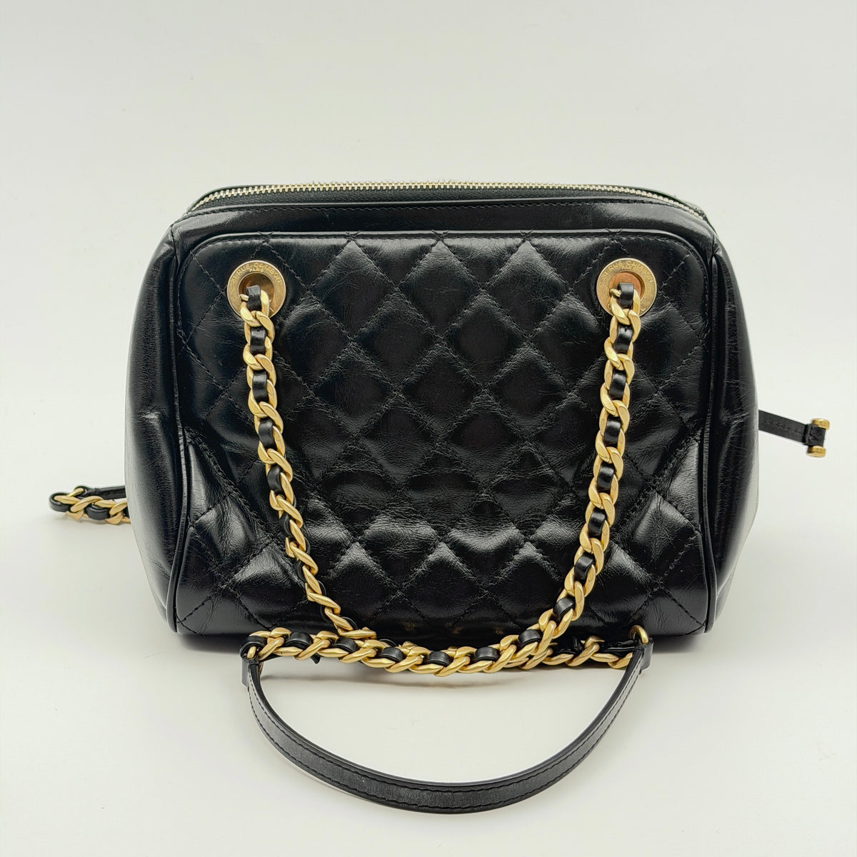 Pre-Owned Black Matelassé Calfskin Leather Bowling Bag
