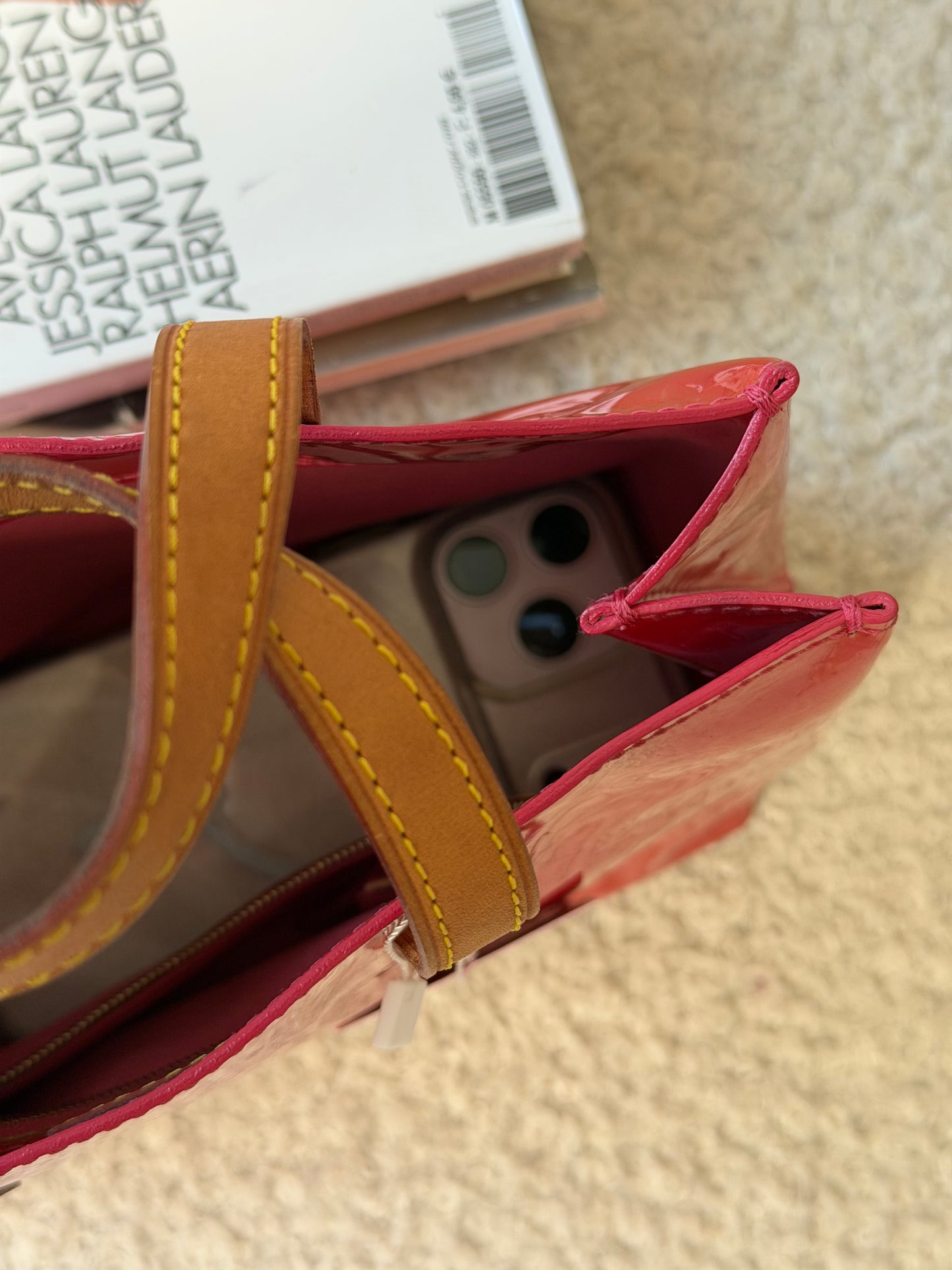 Pre-Owned Red/Pink Monogram Vernis Leather Reade PM