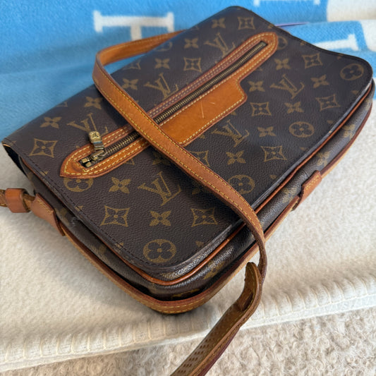 Pre-Owned LV Monogram Canvas Saint Germain Crossbody Bag