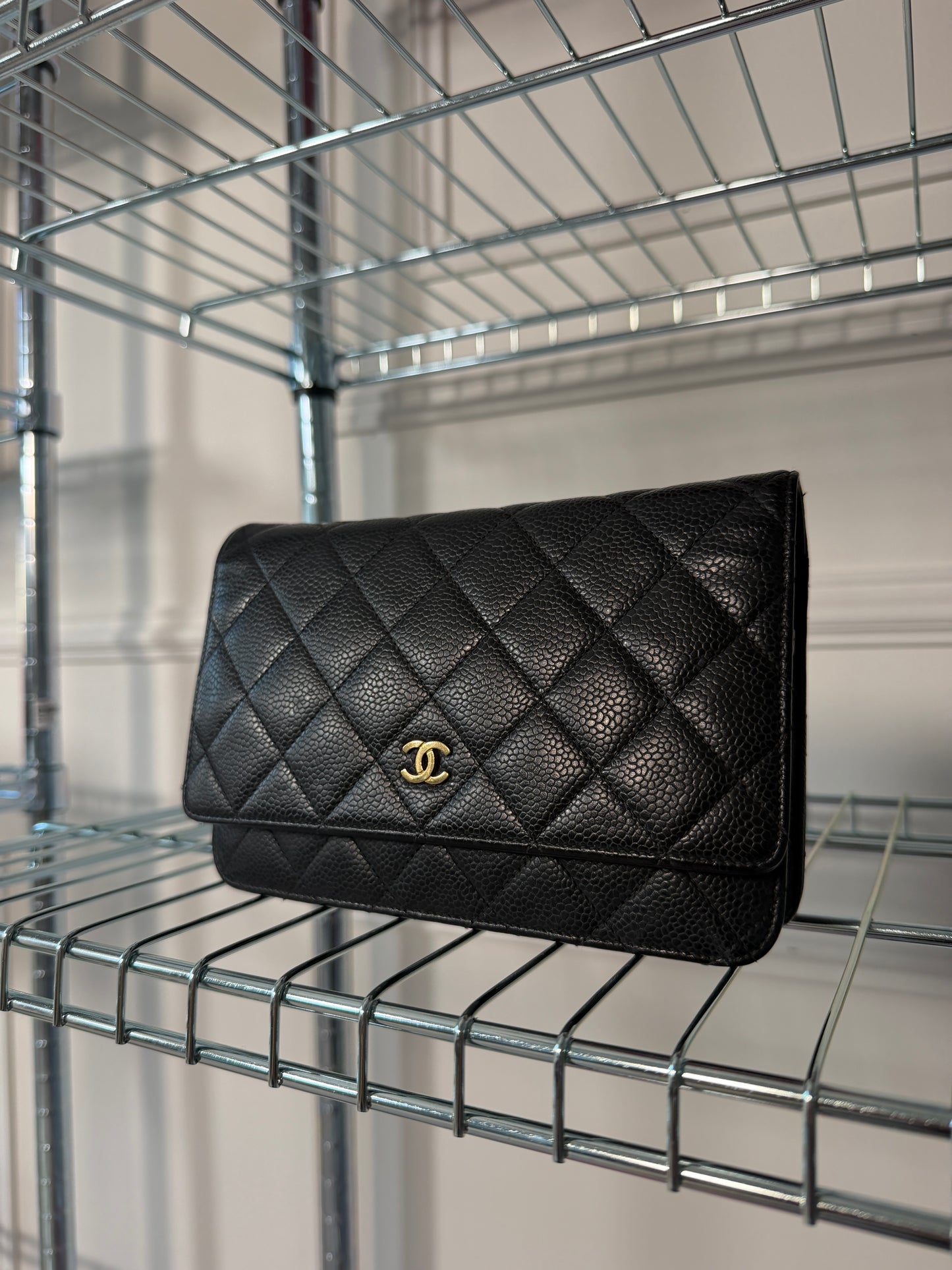 Pre-Owned Black Matelassé Caviar Leather Wallet on Chain