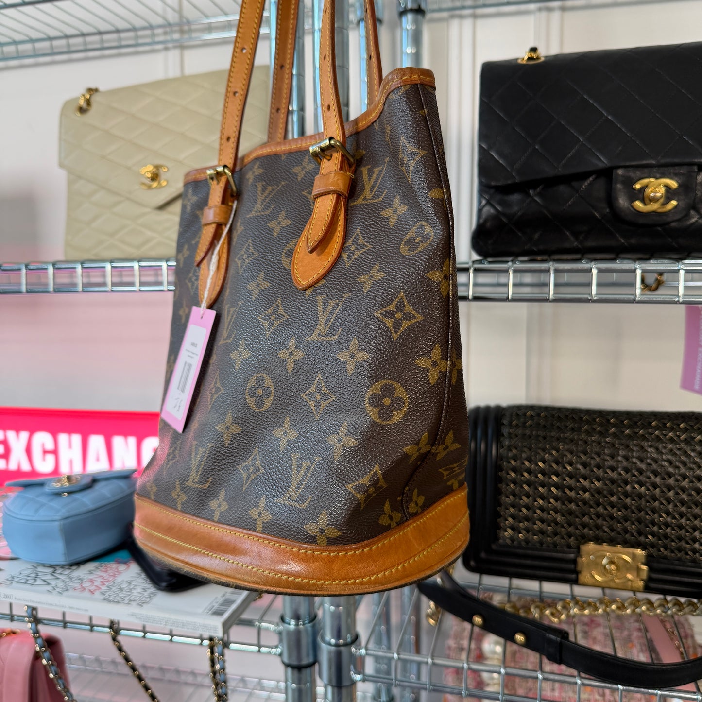 Pre-Owned LV Monogram Canvas Bucket Bag PM