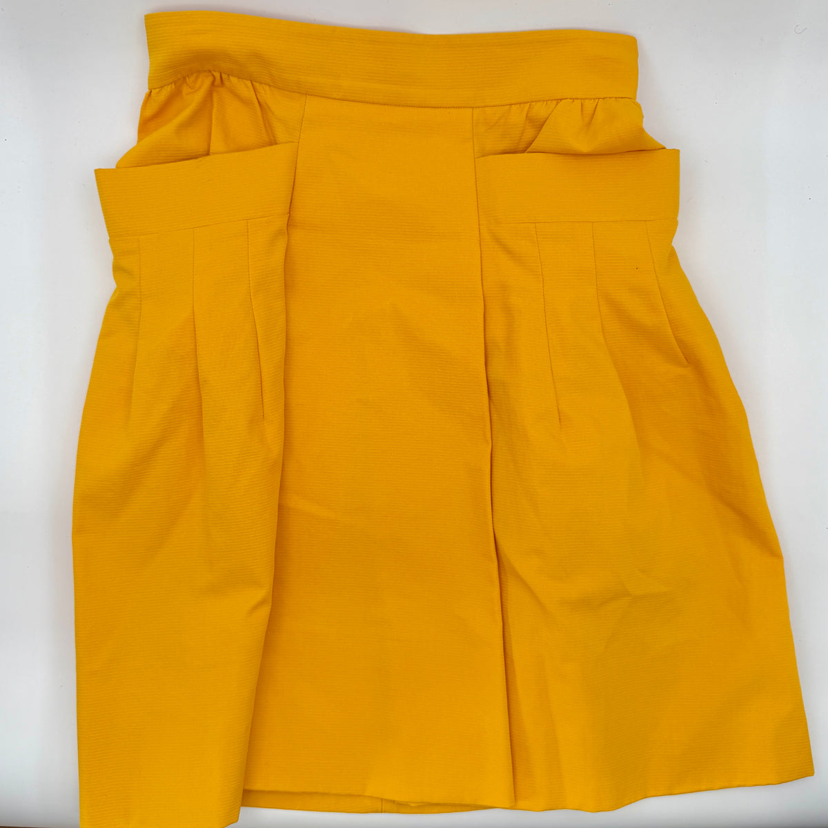 Pre-Owned Yellow Top & Skirt Set