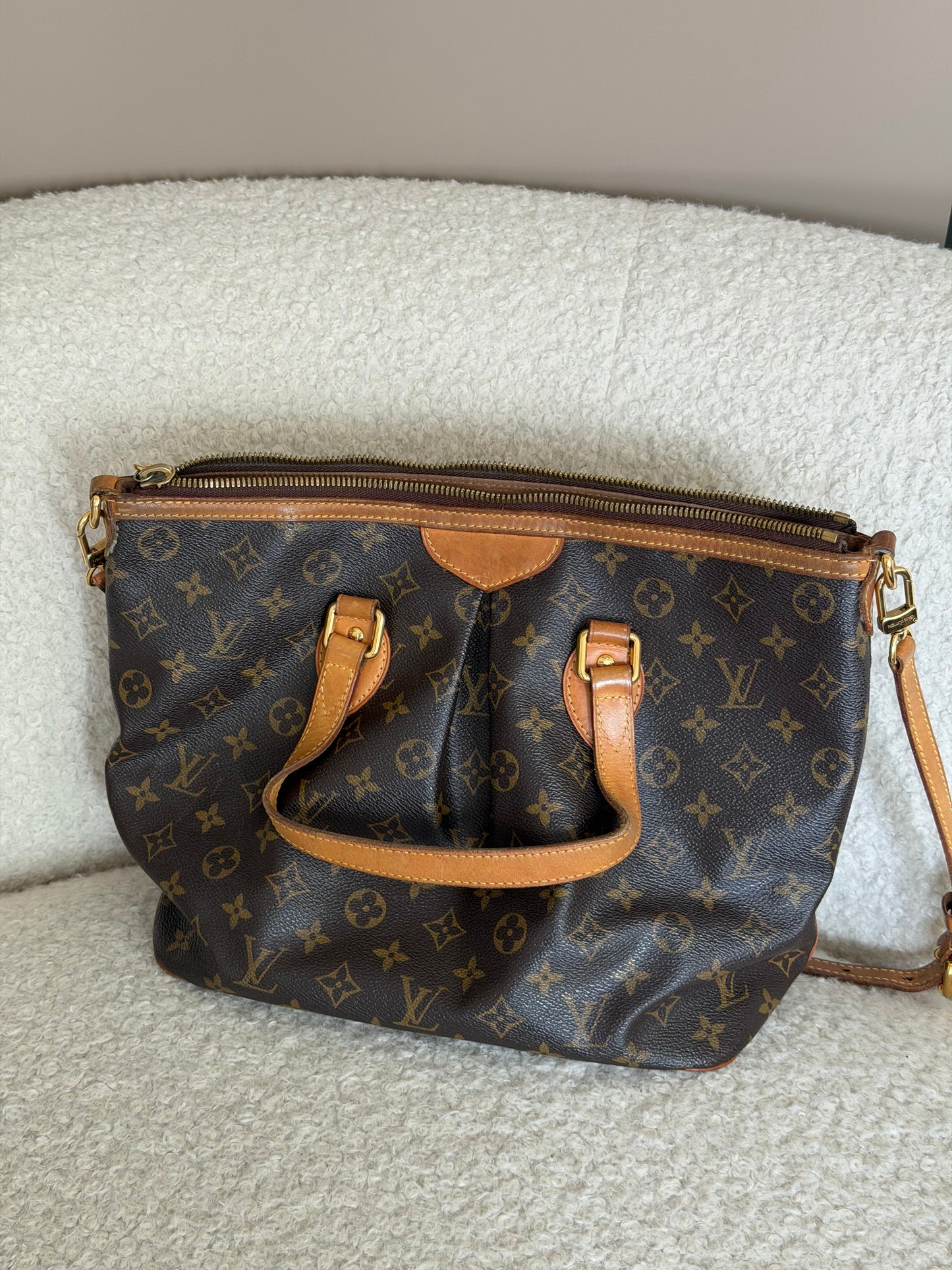 Pre-Owned LV Monogram Canvas Palermo MM Shoulder Bag