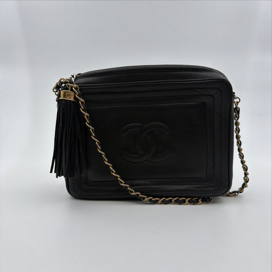 Pre-Owned Black CC Lambskin Camera Bag