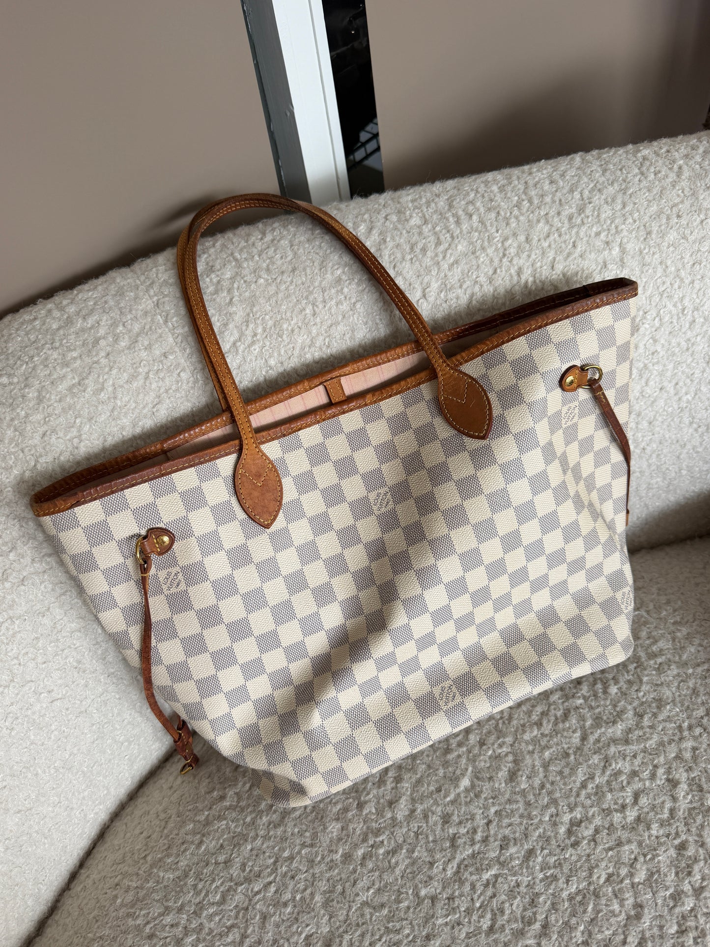 Pre-Owned Damier Azur Coated Canvas Handbag MM W/Pouch