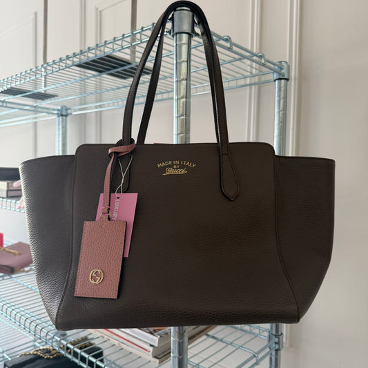 Pre-Owned Etoupe Pebbled Leather Shopper Tote