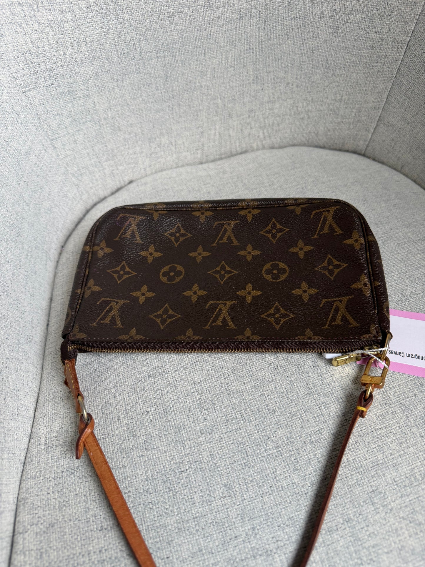 Pre-Owned LV Monogram Canvas Pochette Accessoires Handbag