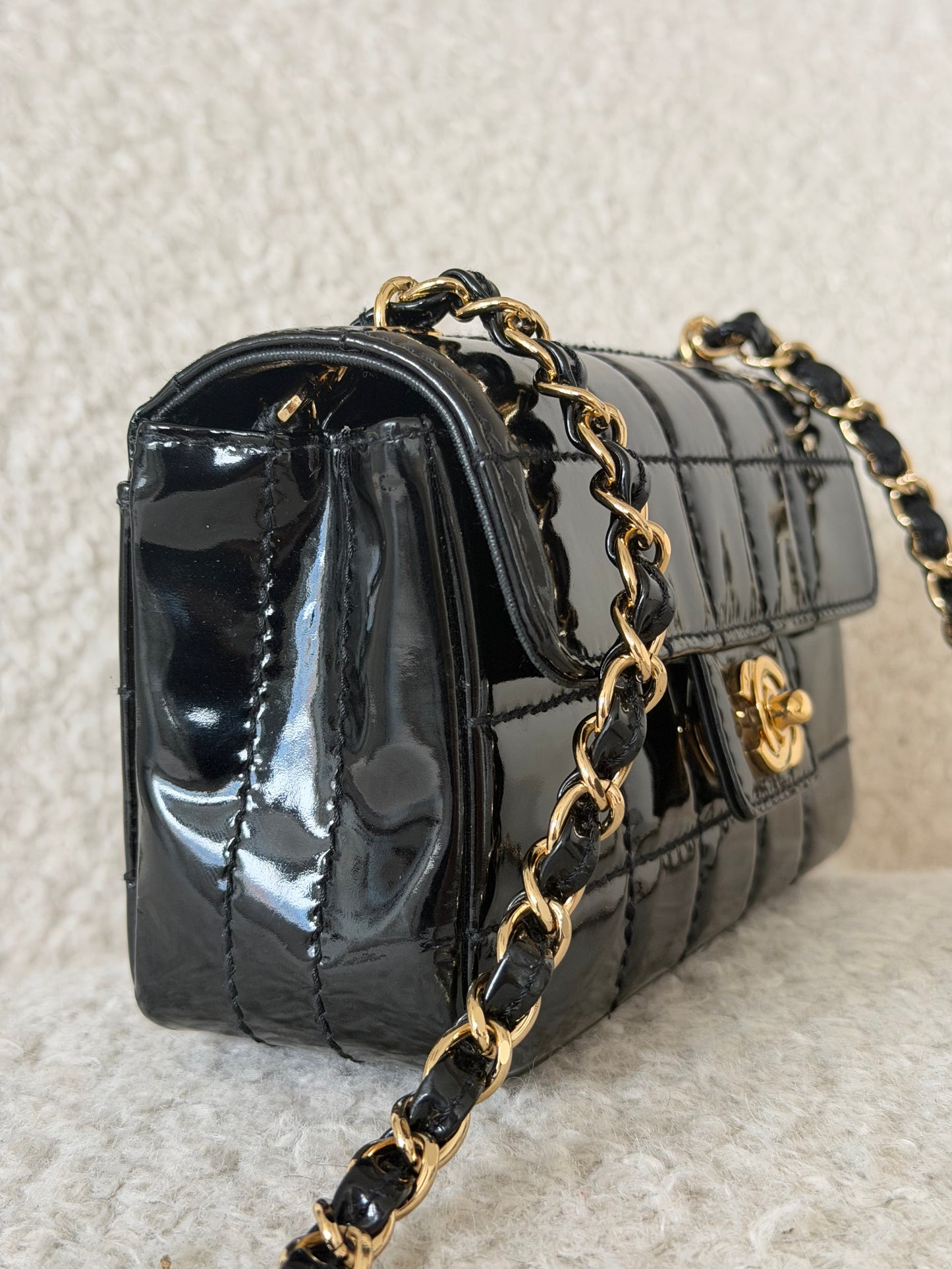 Pre-Owned Black 'Chocolate Bar' Patent Leather Mini Rectangle