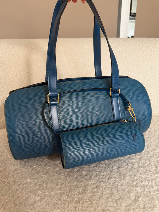 Pre-Owned Blue Epileather Soufflot Set