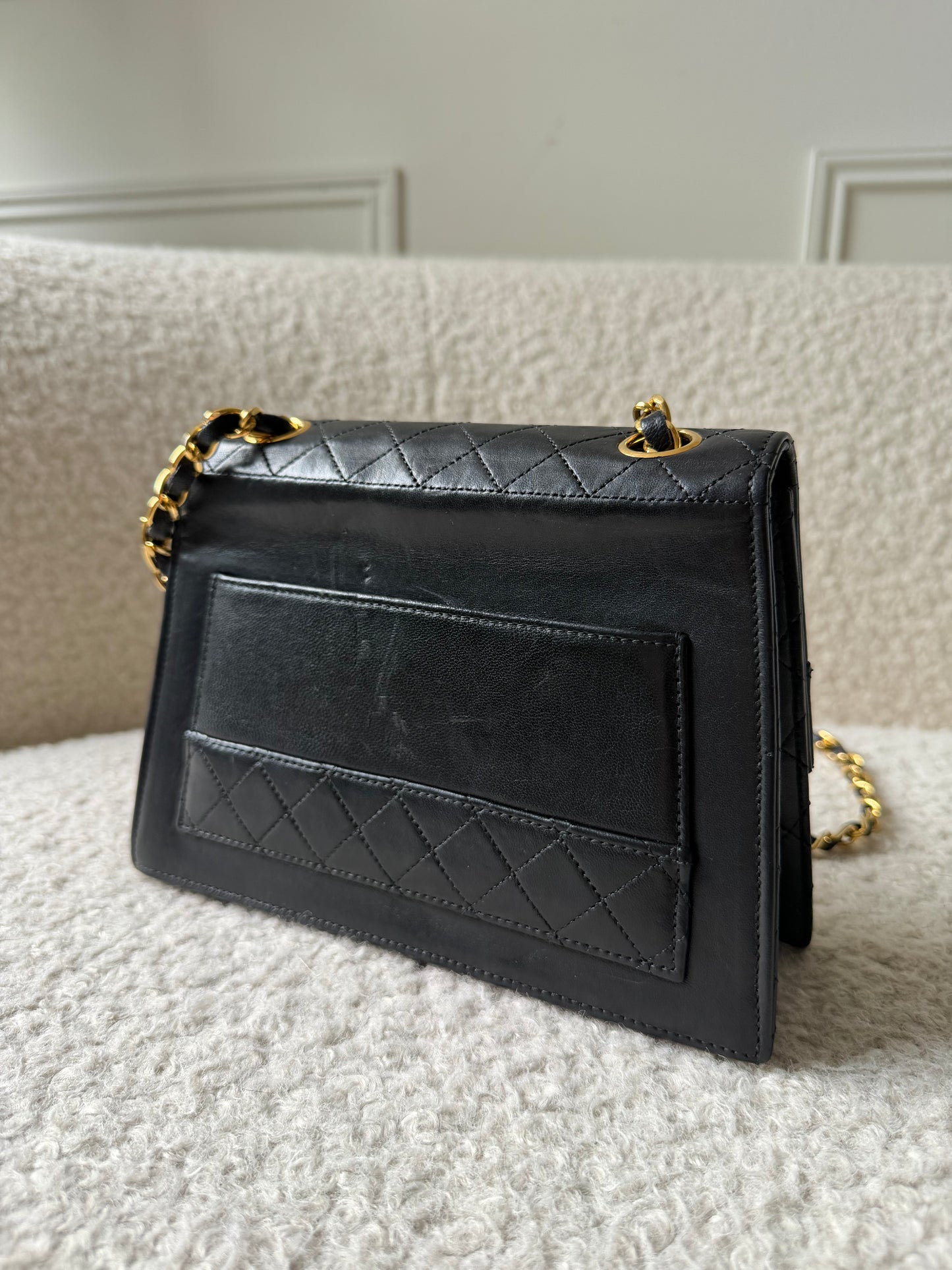 Black Lambskin Triangle Single Flap 24KGHW