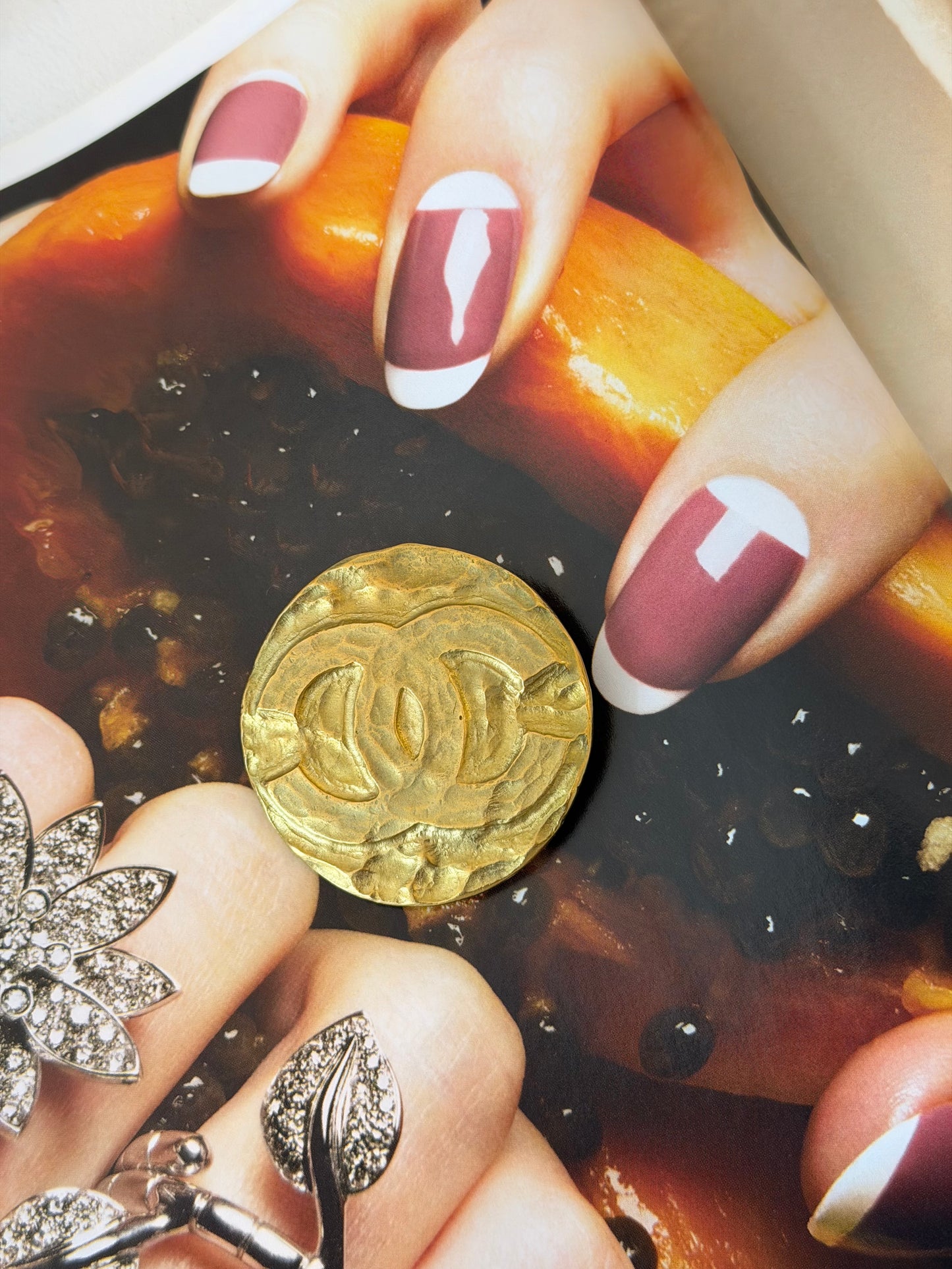 Circle CC Brooch