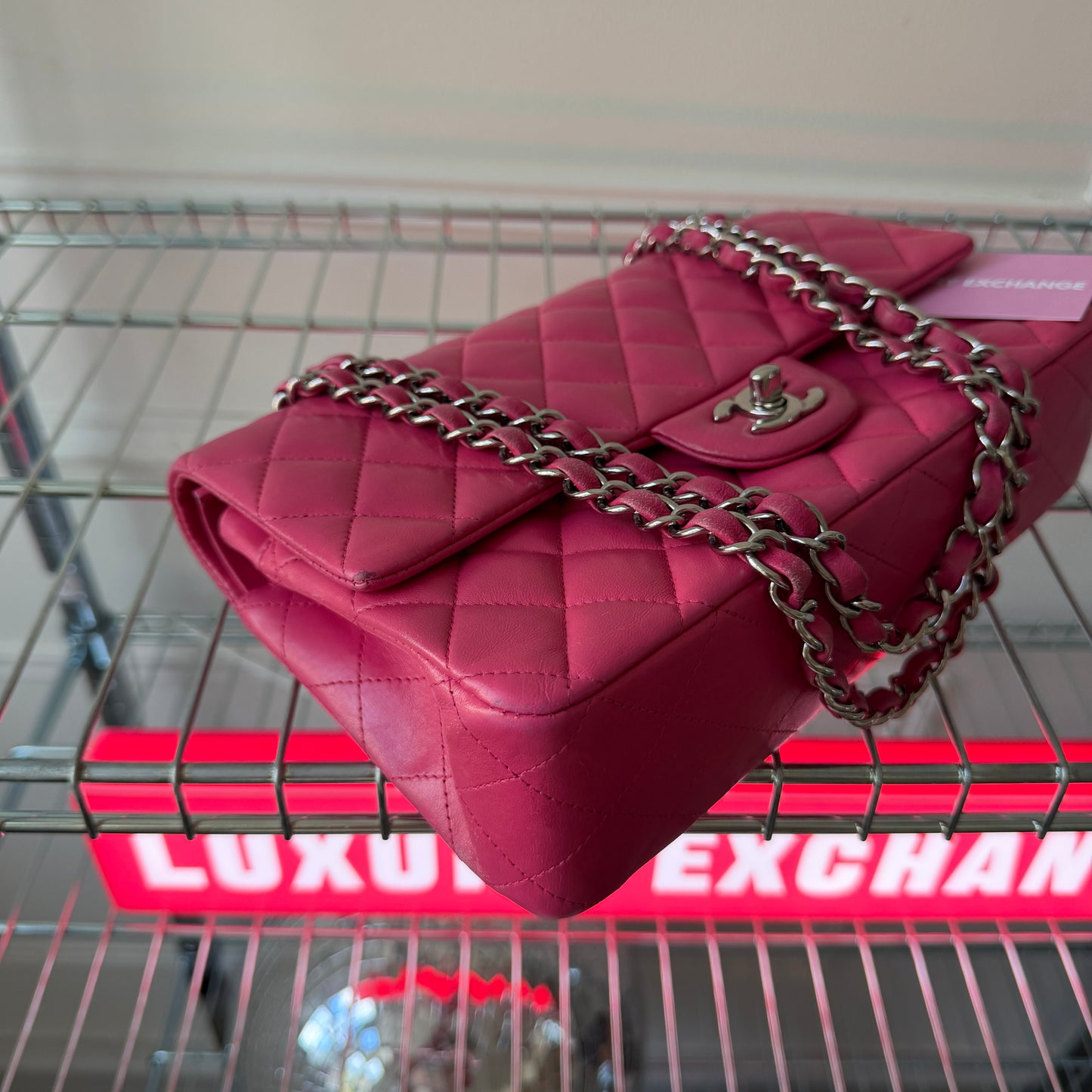 Pre-Owned Hot Pink Lambskin Leather Medium Classic Flap