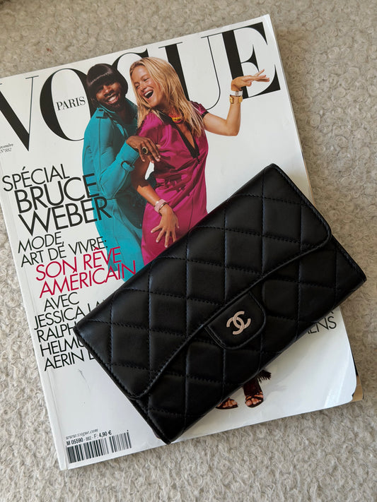 Pre-Owned Black Lambskin Leather Tri-Fold Wallet