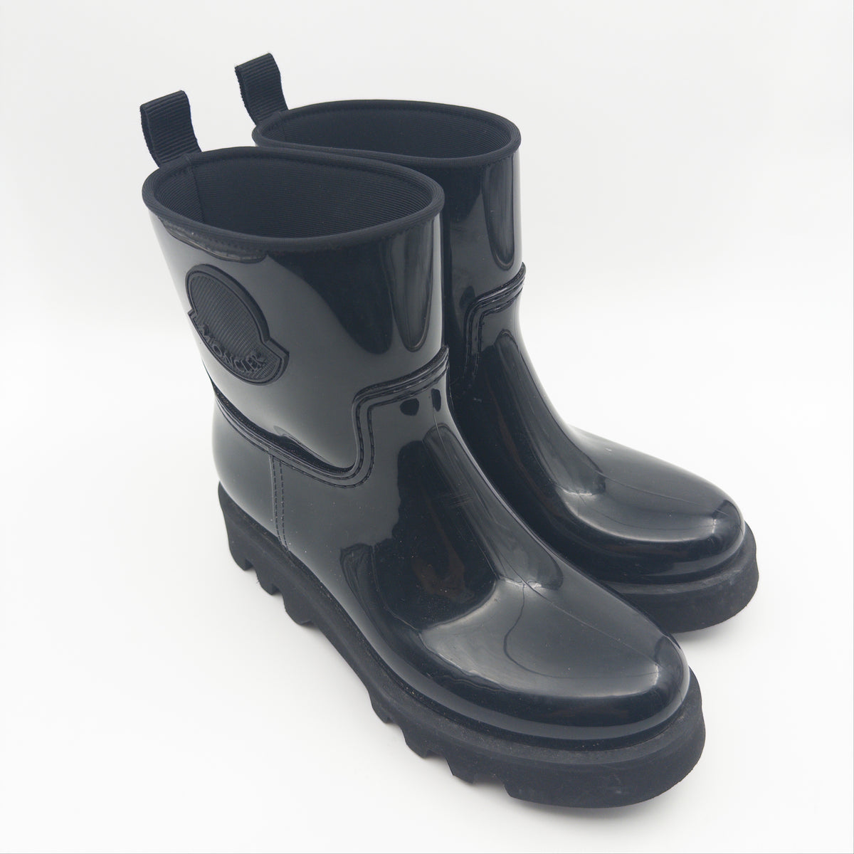 Pre-Owned Black Patent Leather Boots (38)