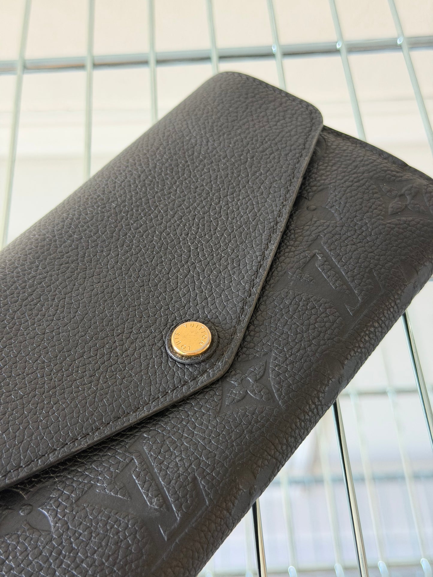 Pre-Owned Black Monogram Empreinte Leather Wallet