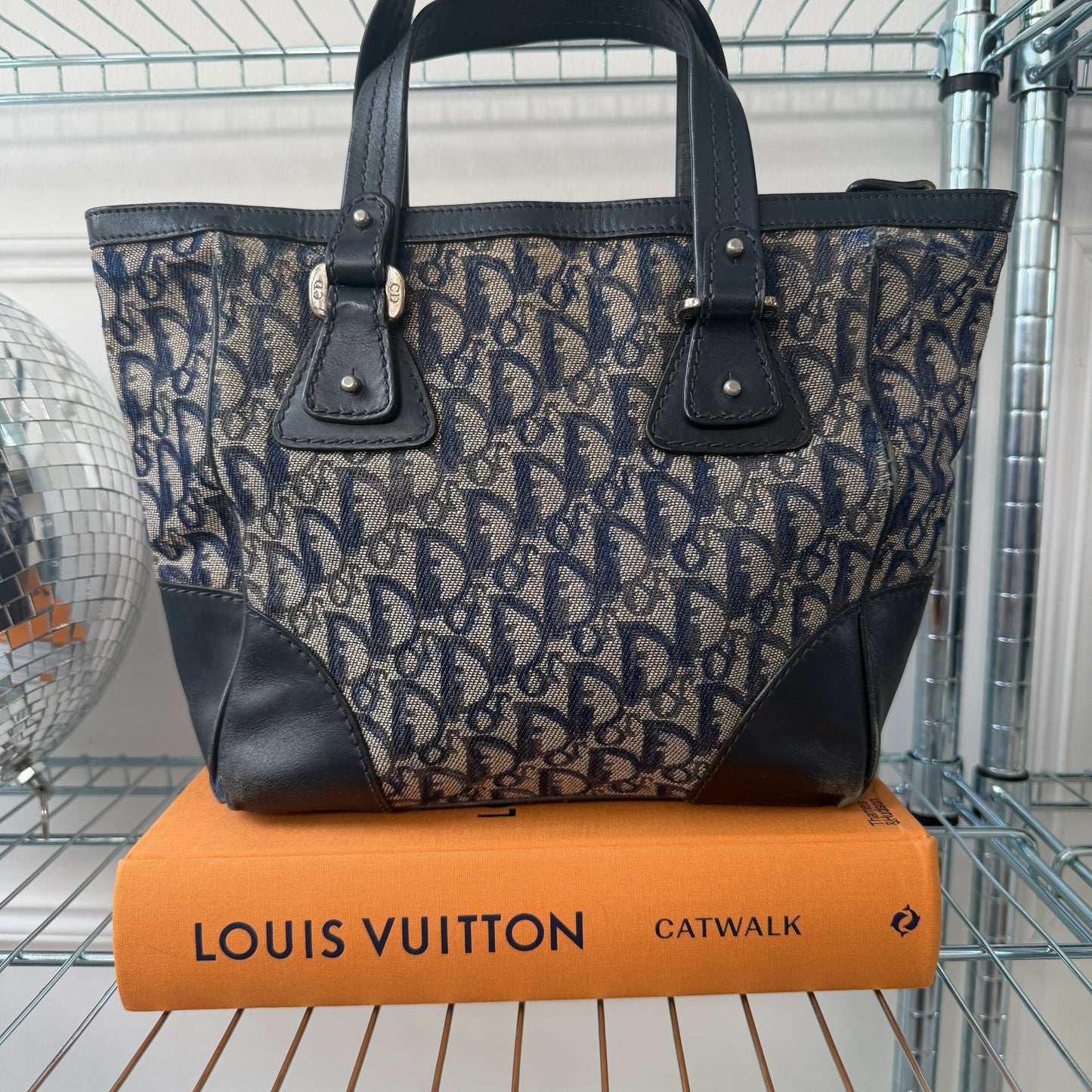 Pre-Owned Navy Trotter Canvas Tote Bag
