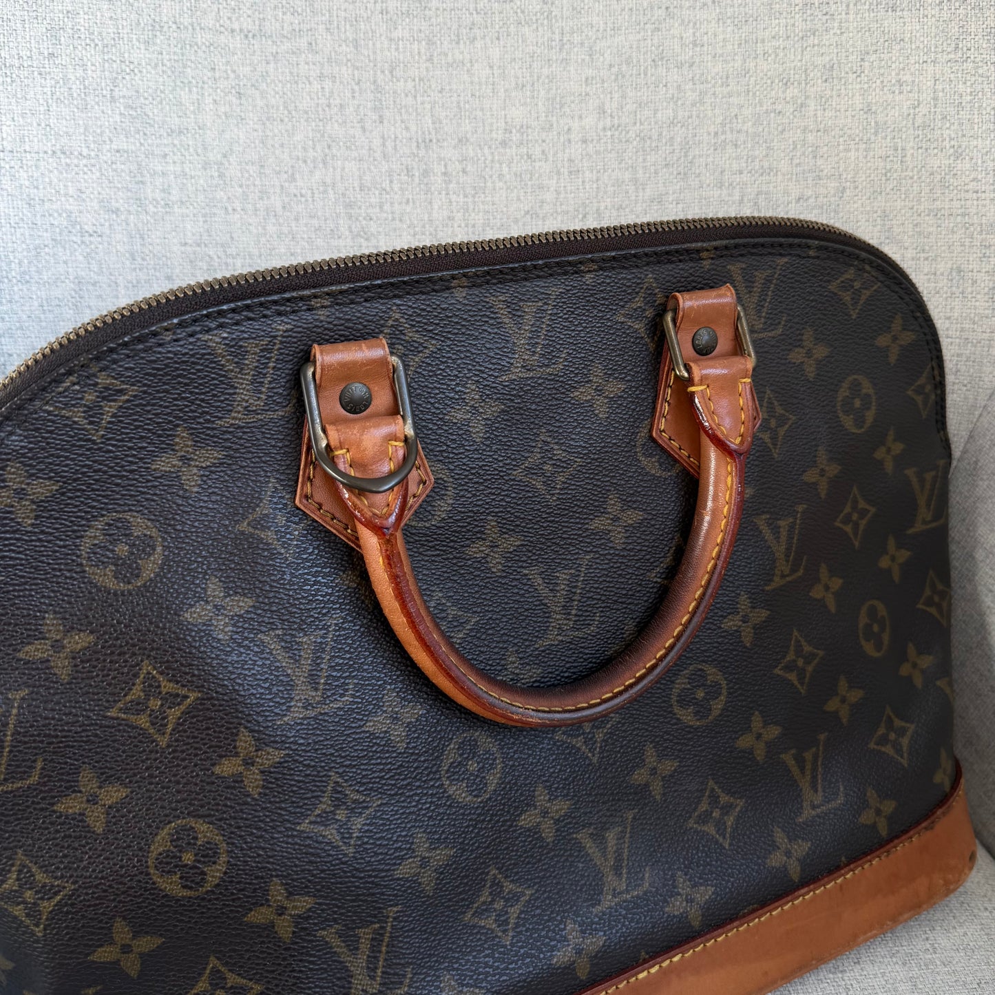 Pre-Owned LV Monogram Canvas Alma PM