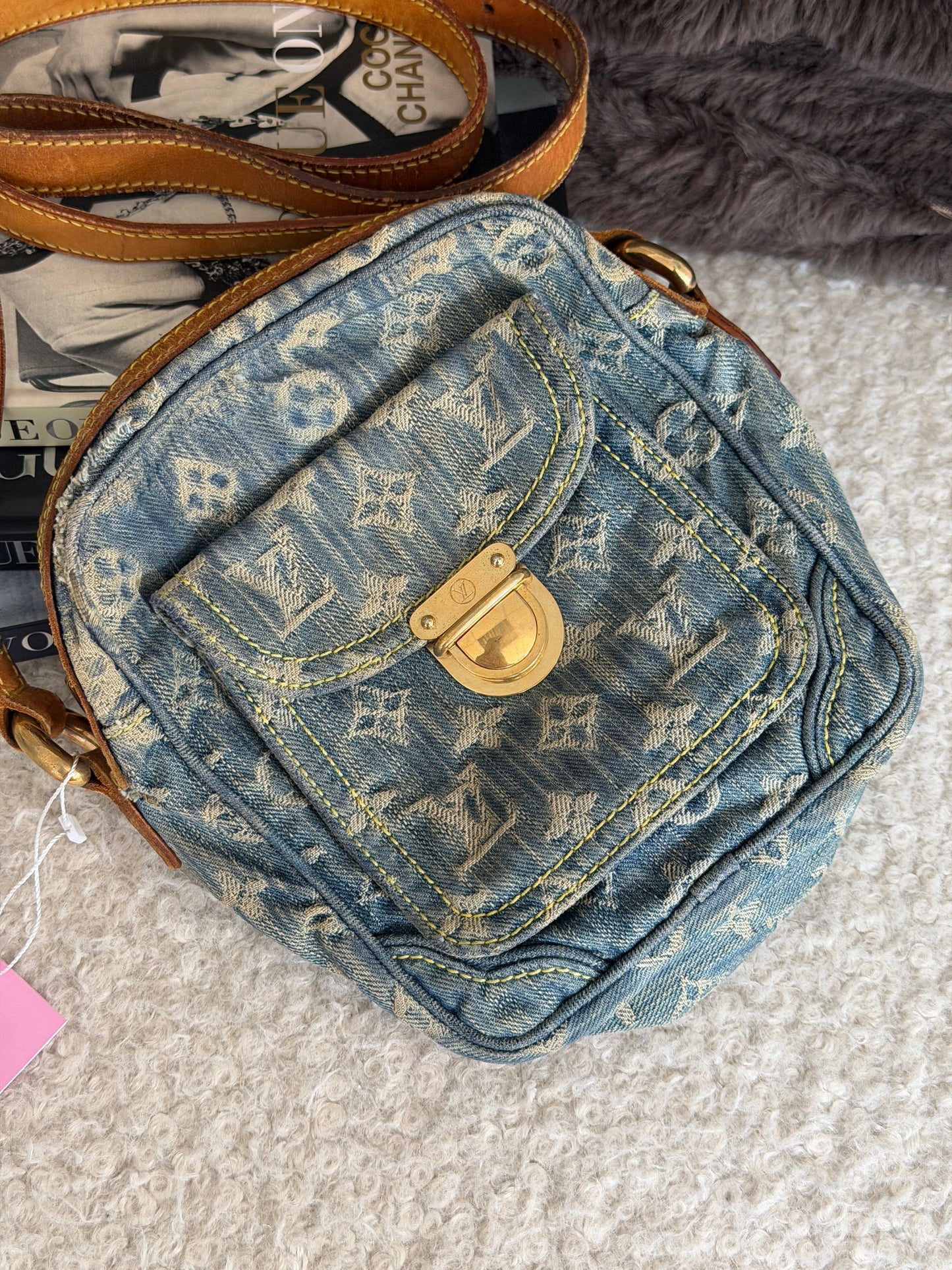 Pre-Owned LV Monogram Denim Handbag