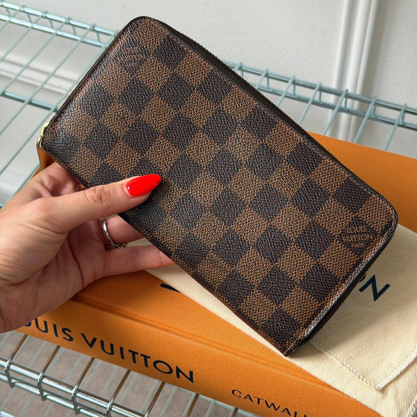 Pre-Owned Damier Ebene Canvas Zip Wallet