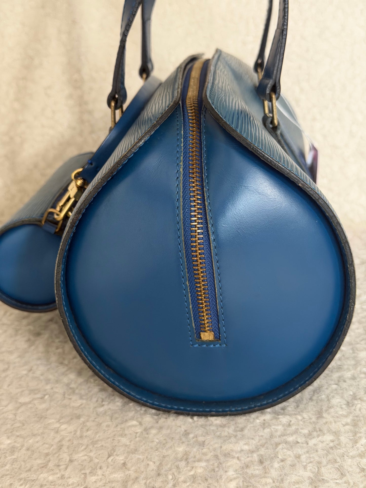 Pre-Owned Blue Epileather Soufflot Set