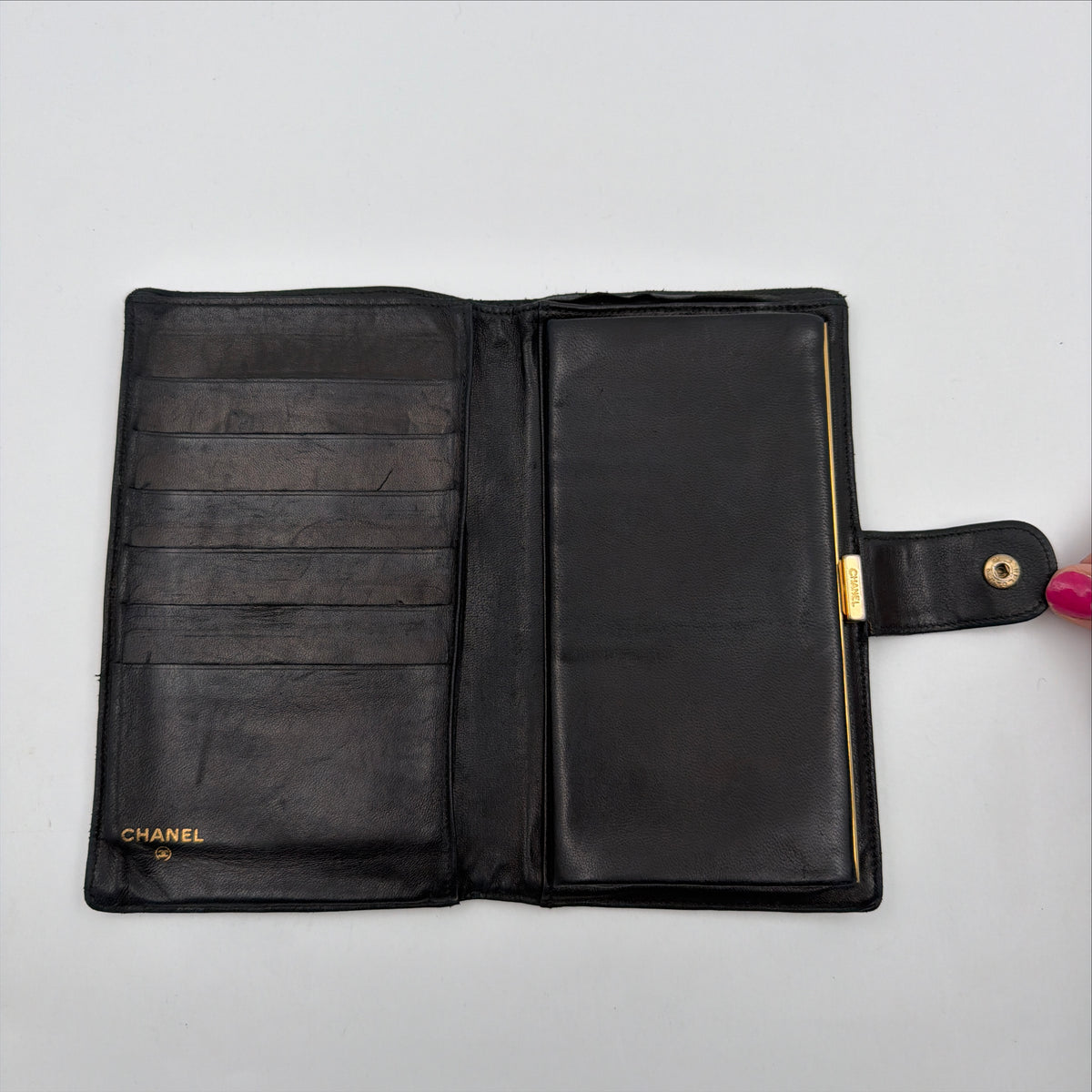 Pre-Owned Black Timeless Lambskin Leather Wallet