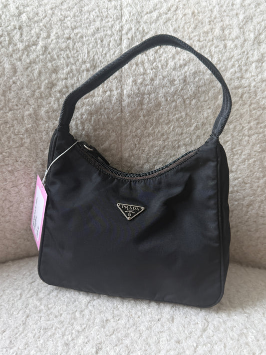 Black Nylon Hobo Re-Edition